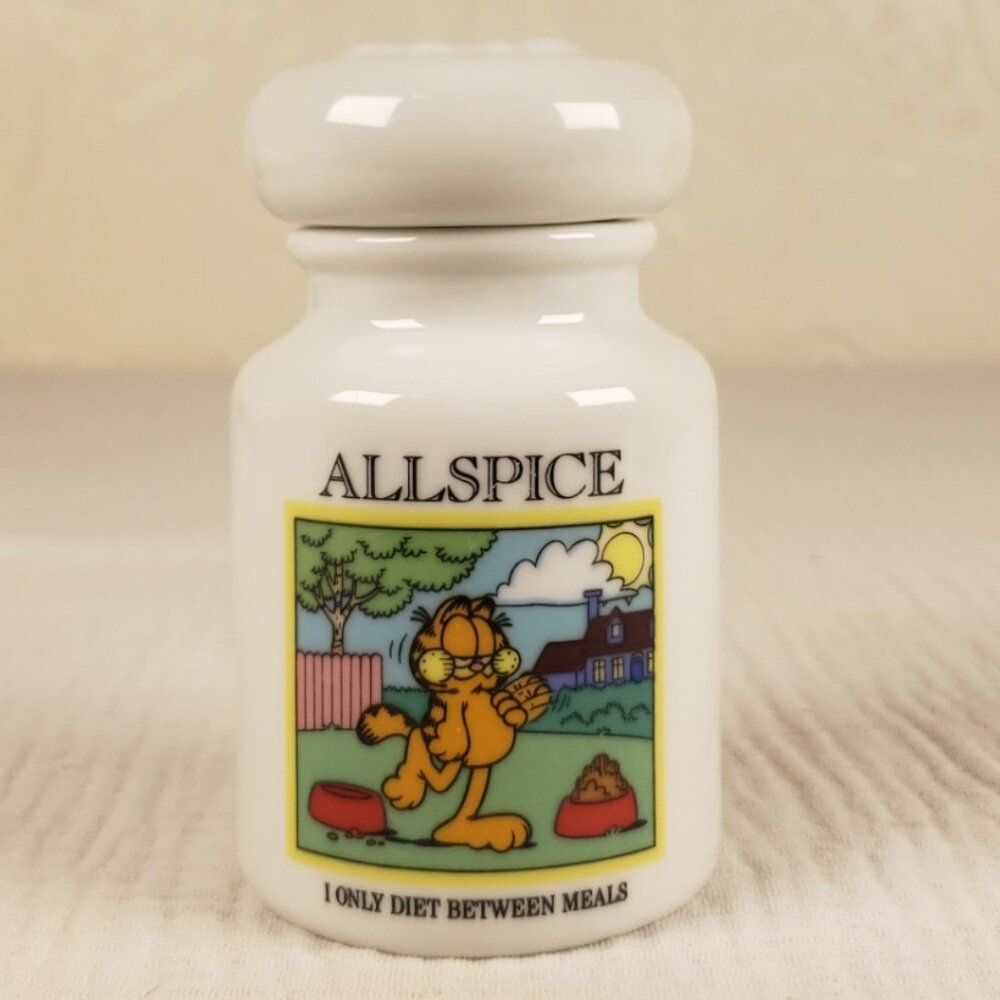 Vintage Danbury Mint 1994 Garfield Ceramic Spice Jar with Lid - All Spice